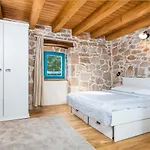 Villa Stone House Goranova Kuca *