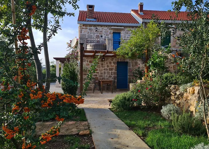 Вилла Stone House Goranova Kuca Селине
