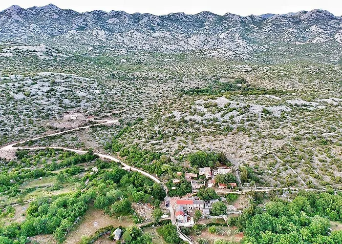 Stone House Goranova Kuca Вилла