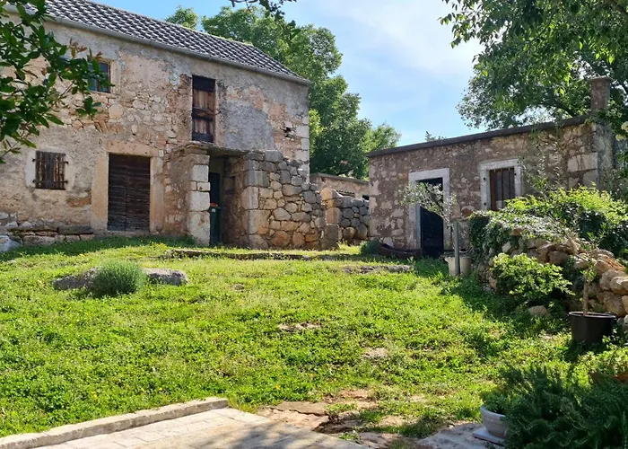 Stone House Goranova Kuca Villa